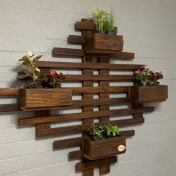 House Corner, Wooden Decor